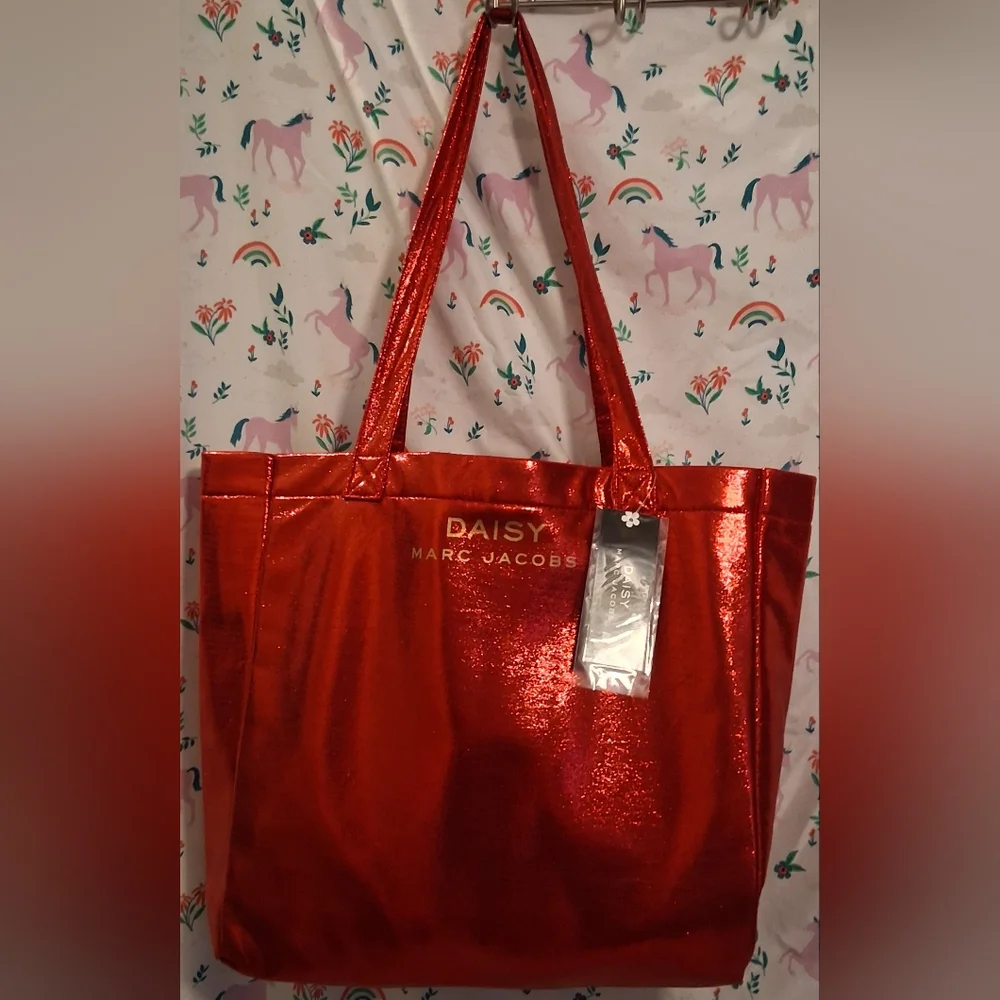 NWT Marc Jacobs Daisy Red Sparkle XL Casual Everyday Shopping Travel Beach Tote - Picture 1 of 12